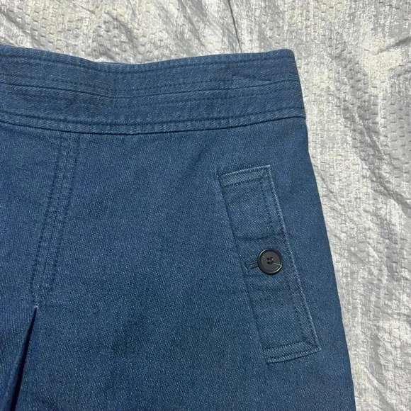 LOFT WOMENS SKIRT BLUE SOFT DENIM CHAMBRAY  PLEATED MINI STRETCHY SIZE 0 - Picture 4 of 8